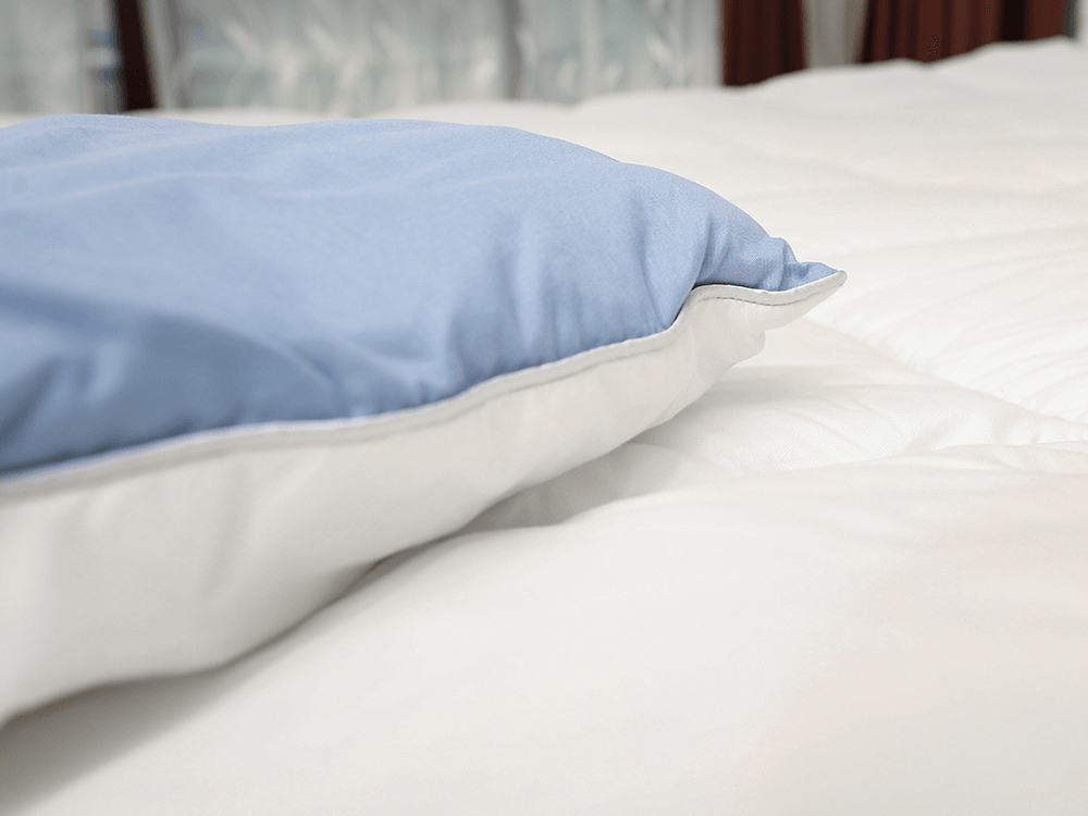 Двойное цветное полиэфирное одеяло